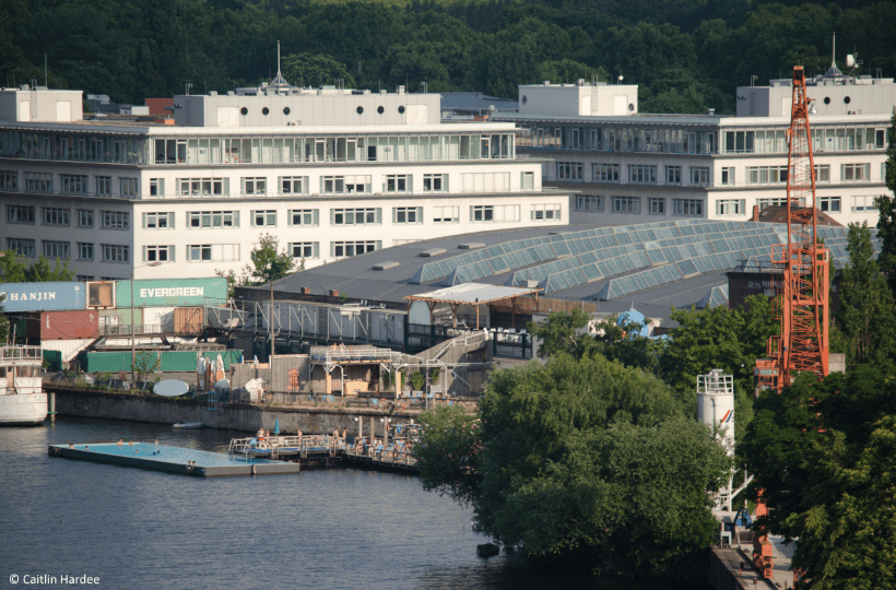 Across the water, Berliners chill at the Badeschiff. Copyright: Caitlin Hardee